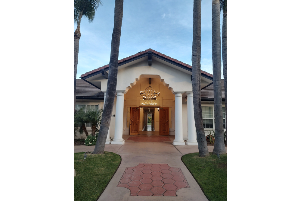 Front entrance of the Vista Optimist Club building